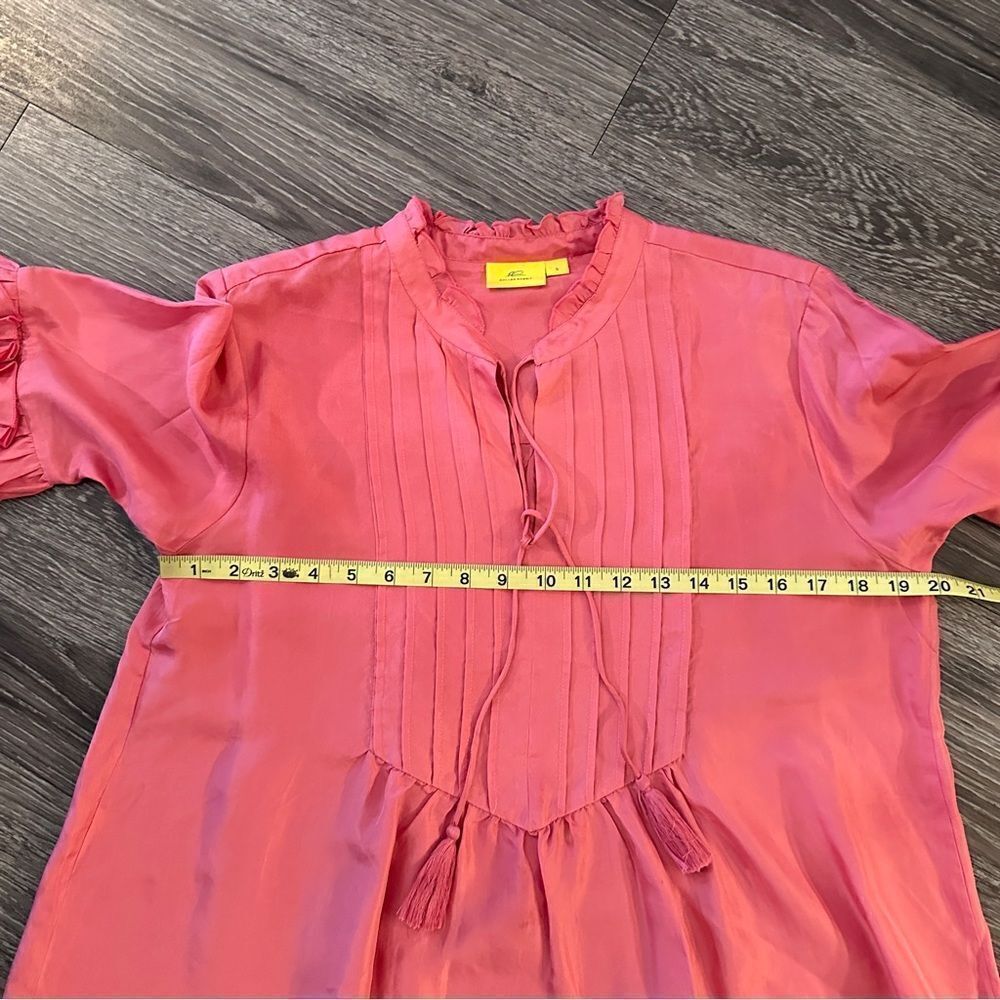 Roller Rabbit Ishorya Coral Silk Blouse - Picture 7 of 9